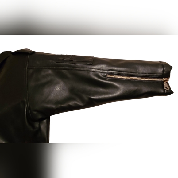 Black Childs size 7 leather coat - Picture 2 of 16